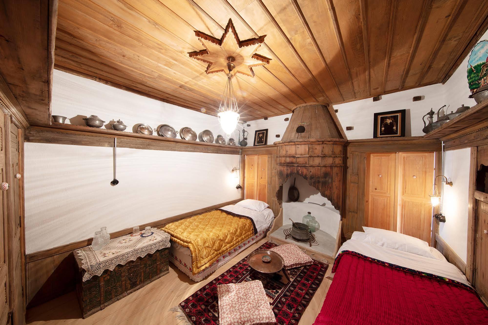 Yeniçeri Ahmet Ağa Konağı Antália Exterior foto